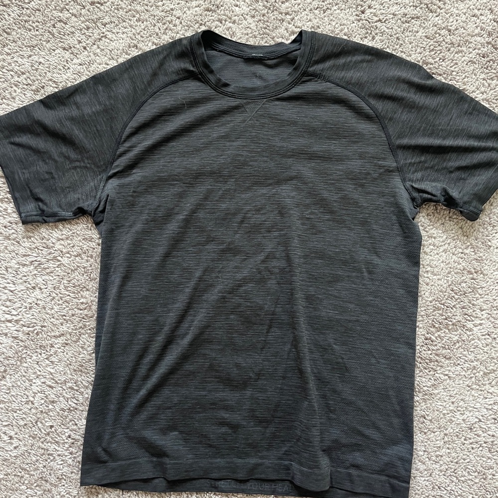 COPY - METAL VENT TECH lululemon Size M
